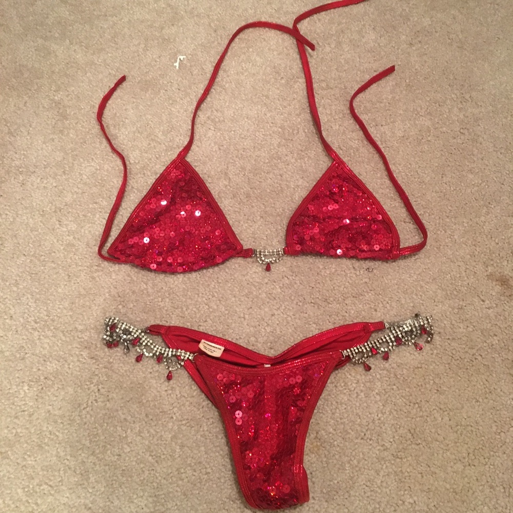 Small top and bottom competition bikini